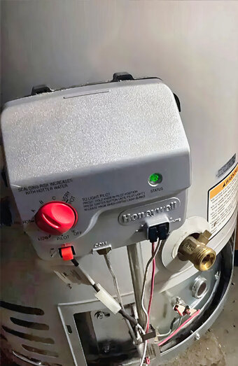 https://maddingtonhotwater.com.au/uploads/2025/06/electric-hot-water-system-76652.jpg