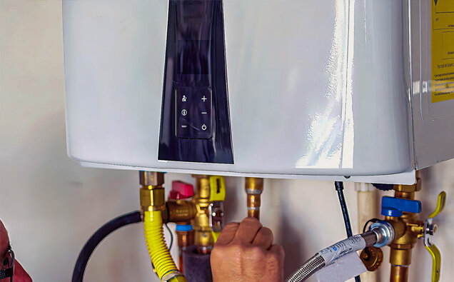 https://maddingtonhotwater.com.au/uploads/2025/06/hot-water-16155.jpg