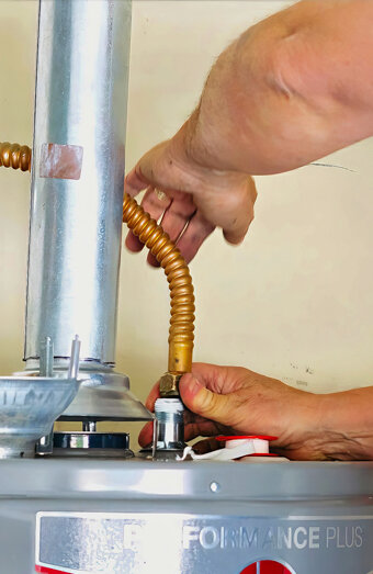 https://maddingtonhotwater.com.au/uploads/2025/06/hot-water-installs-71493.jpg